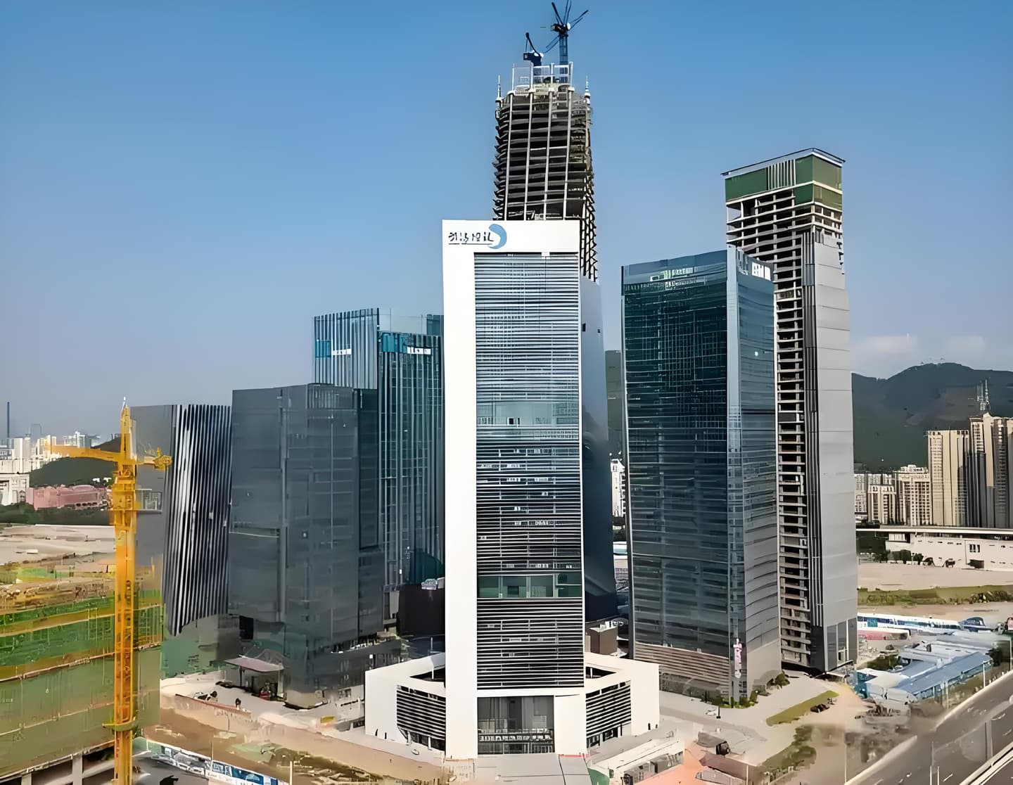 前海投控大厦